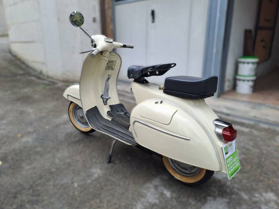 Immagine 12/35 di Piaggio Vespa 150 GL (1963)