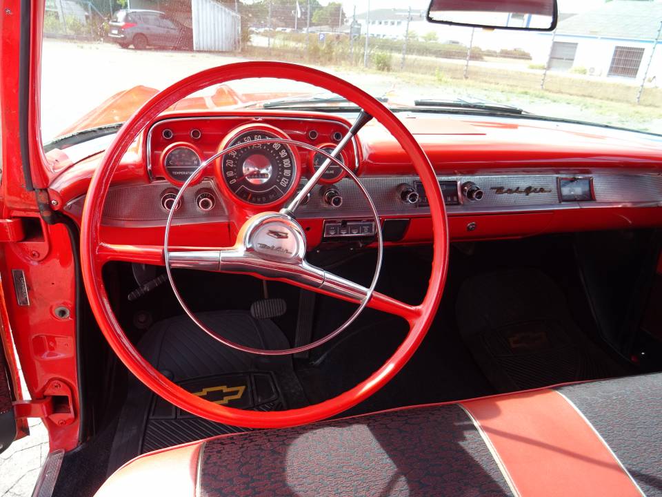 Bild 34/49 von Chevrolet Bel Air Hardtop Coupé (1957)