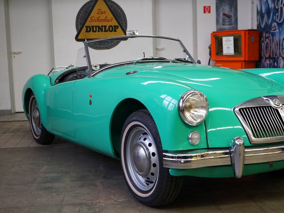 Image 3/39 de MG MGA 1500 (1958)