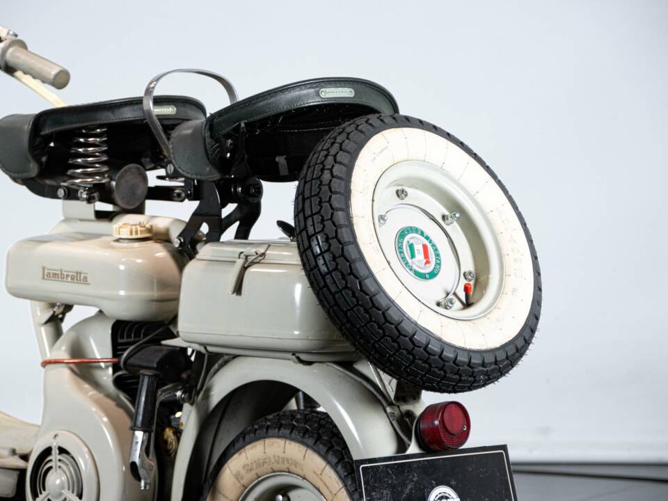 Image 20/50 of Innocenti DUMMY (1956)