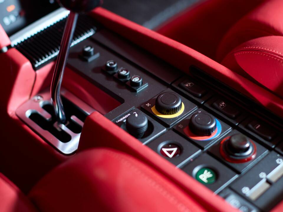 Image 35/56 of Ferrari Testarossa (1987)