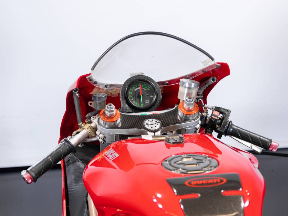 Afbeelding 25/43 van Ducati DUMMY (2000)