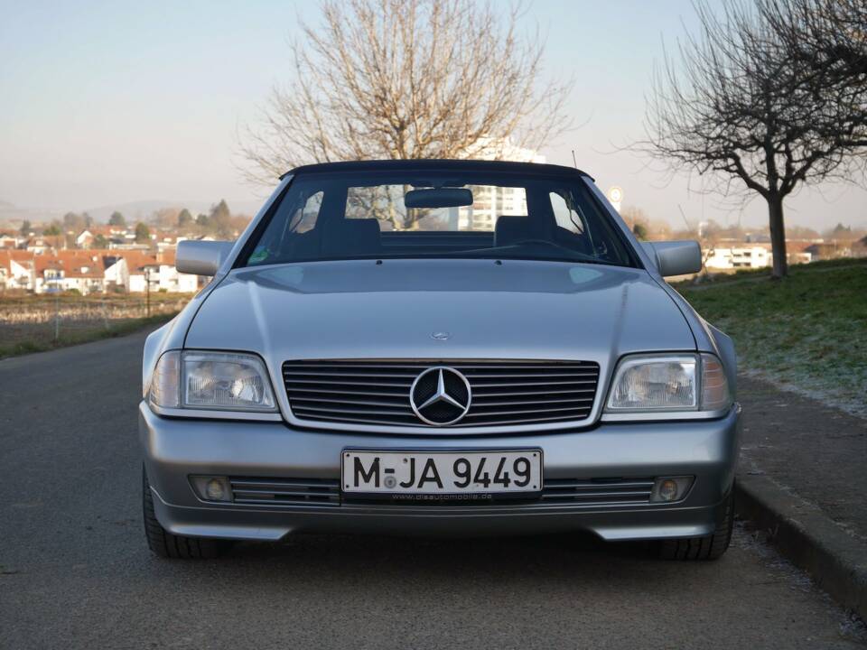 Bild 6/26 von Mercedes-Benz SL 320 (1993)