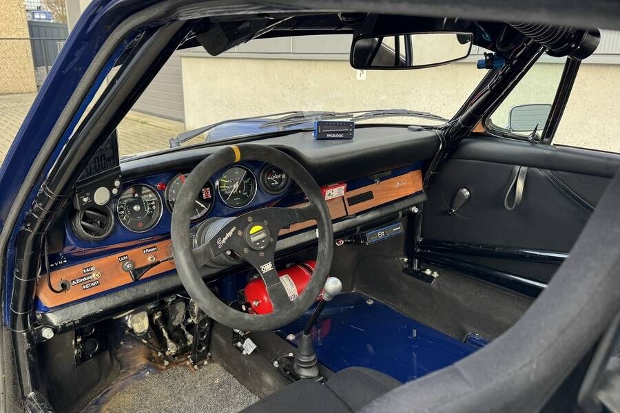 Image 25/50 of Porsche 911 2.0 L (1966)