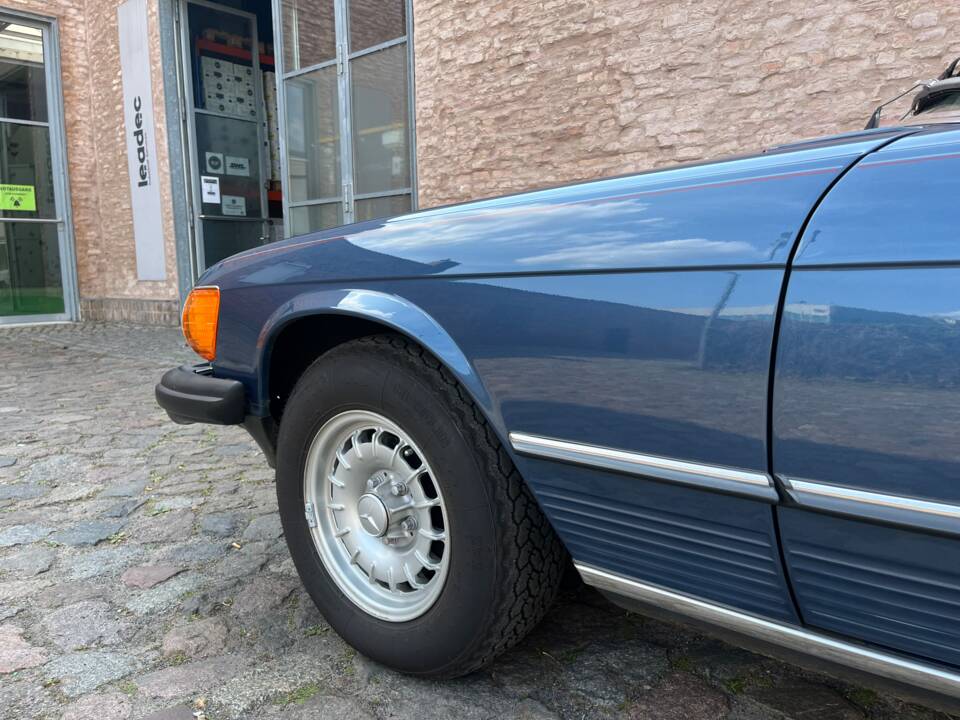 Afbeelding 15/146 van Mercedes-Benz 380 SL (1982)