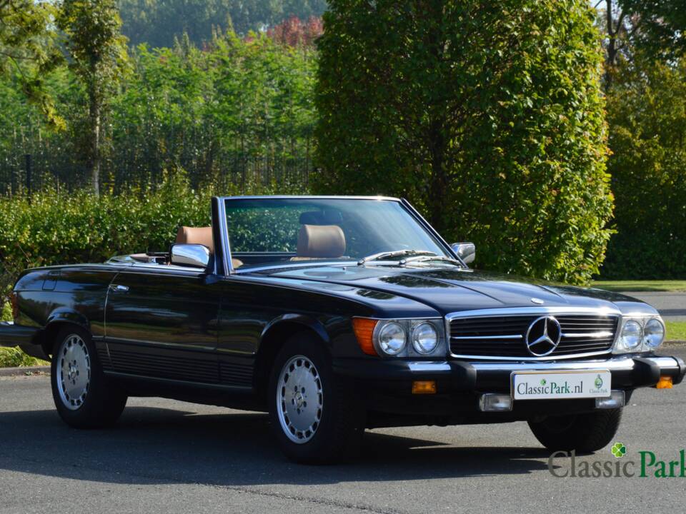 Image 19/50 de Mercedes-Benz 380 SL (1982)