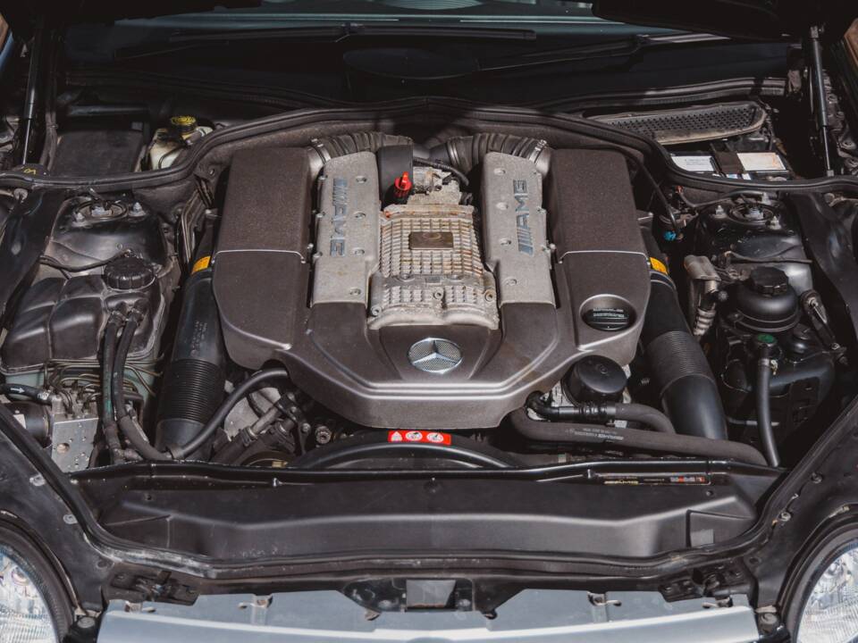 Afbeelding 5/29 van Mercedes-Benz SL 55 AMG (2004)