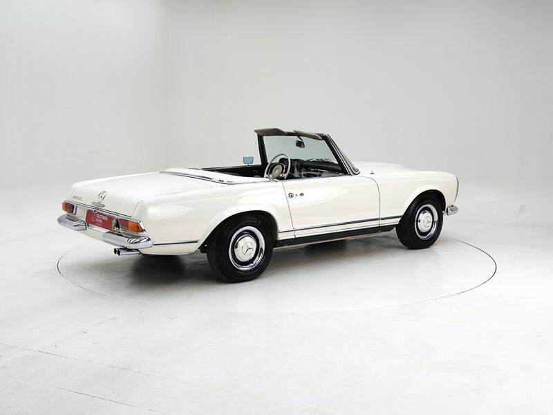 Afbeelding 2/15 van Mercedes-Benz 280 SL (1969)