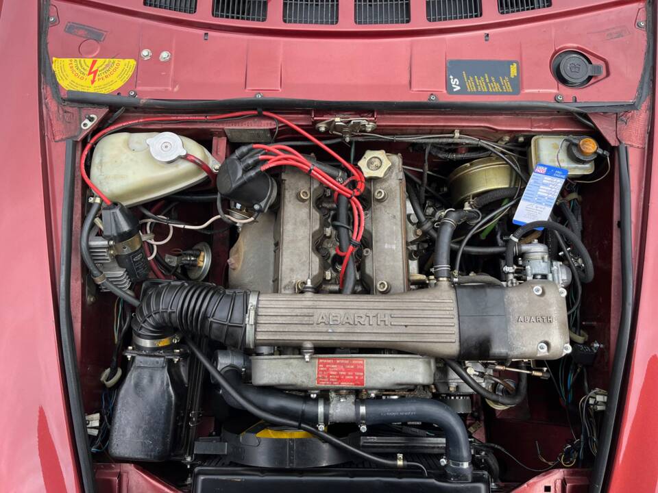 Image 10/14 of FIAT 124 Spider Volumex (1984)