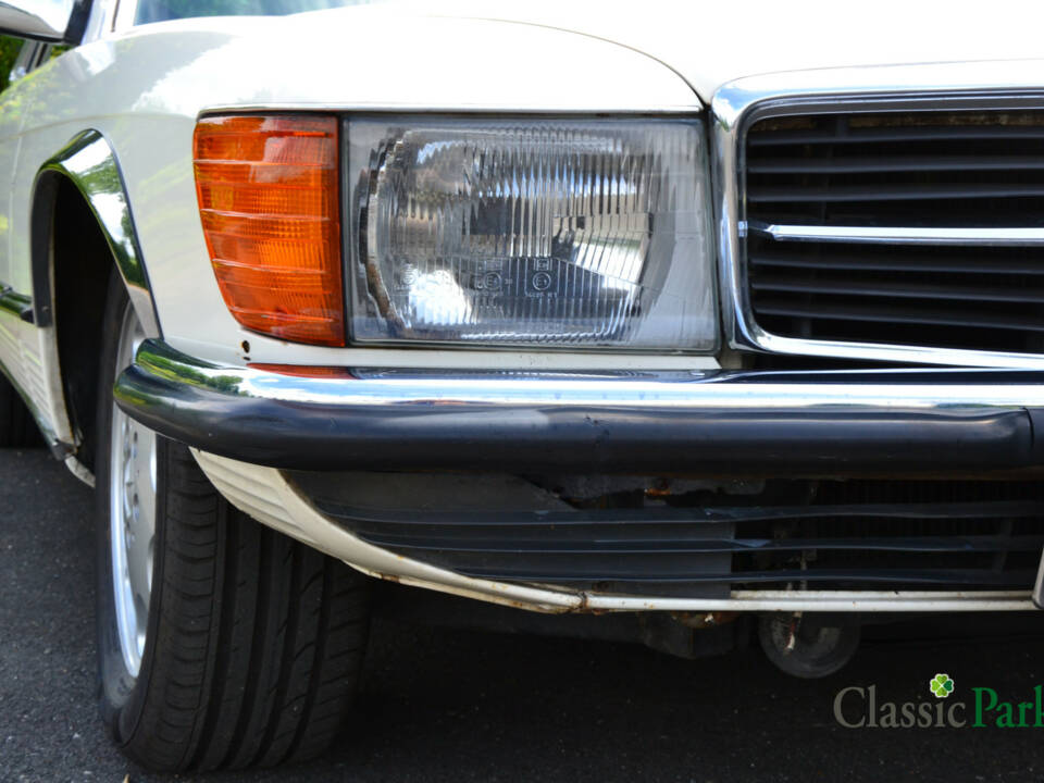 Image 33/41 of Mercedes-Benz 280 SLC (1979)