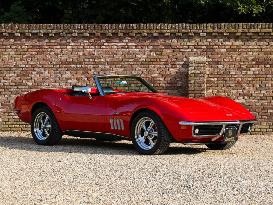 Image 45/50 of Chevrolet Corvette Stingray (1969)