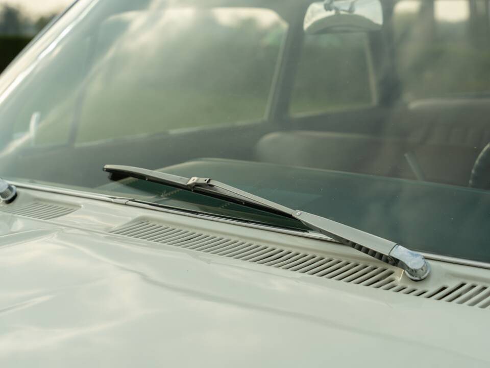 Bild 98/100 von Chevrolet Biscayne (1961)