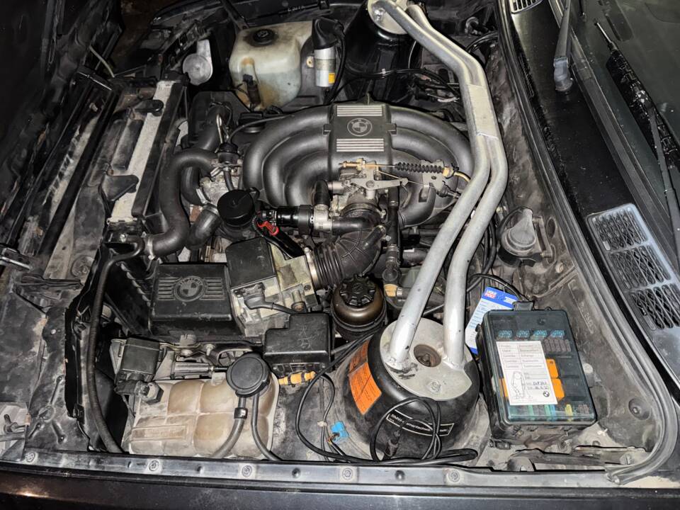 Afbeelding 9/12 van ALPINA B3 2.7 (1988)