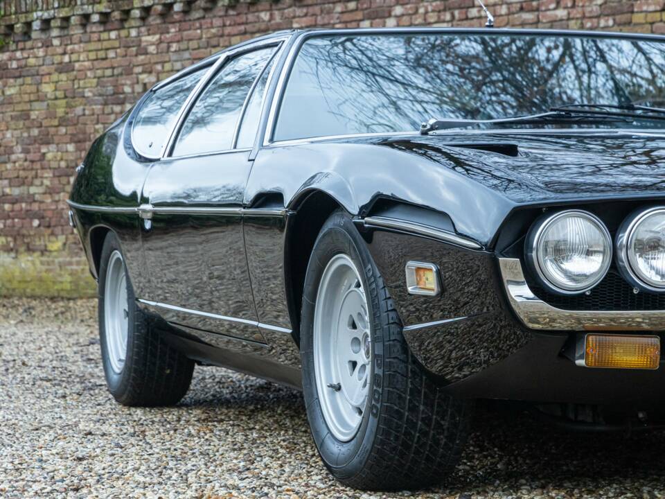 Bild 35/50 von Lamborghini Espada 400 GT (1973)