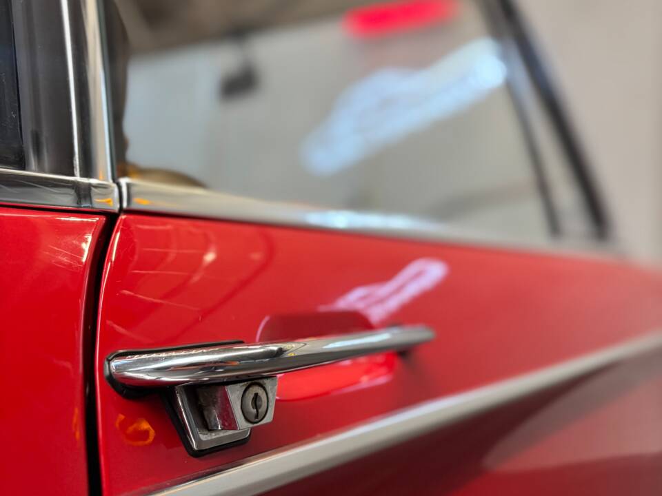 Bild 8/28 von BMW 1802 (1973)