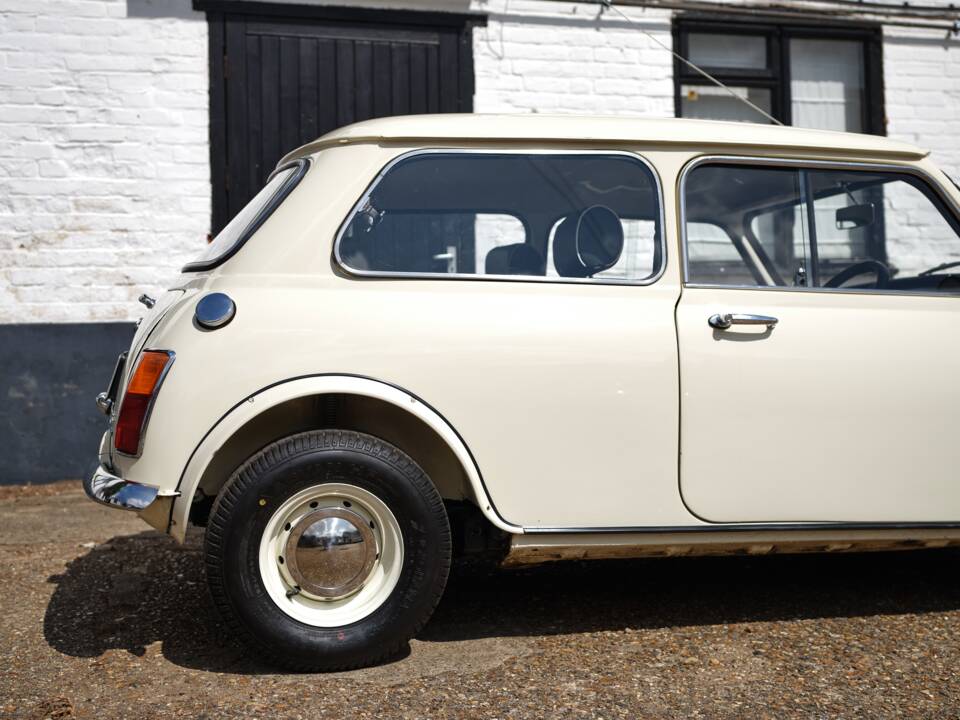 Image 21/50 of Austin Mini Cooper 850 (1968)