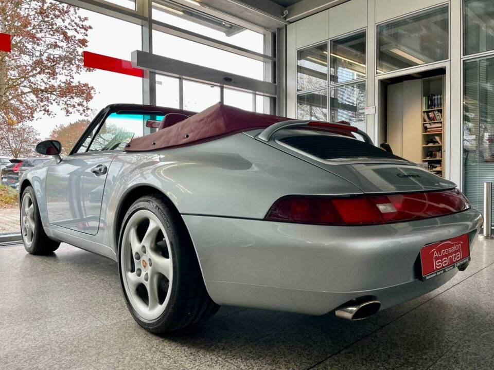 Image 6/19 of Porsche 911 Carrera (1996)