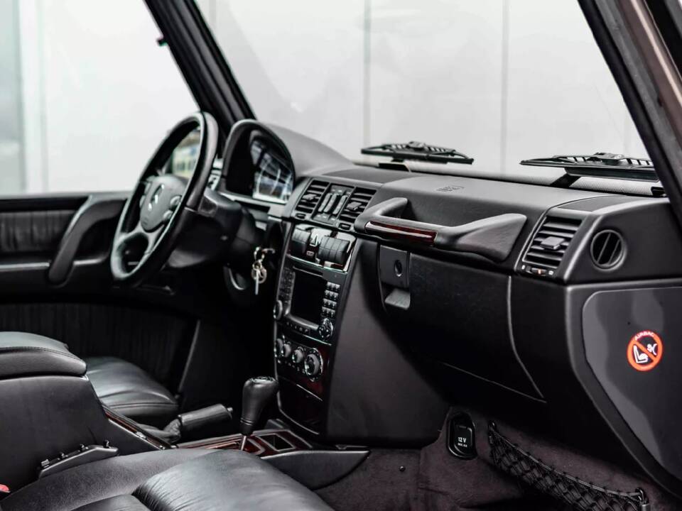 Image 5/13 of Mercedes-Benz G 320 CDI (2008)