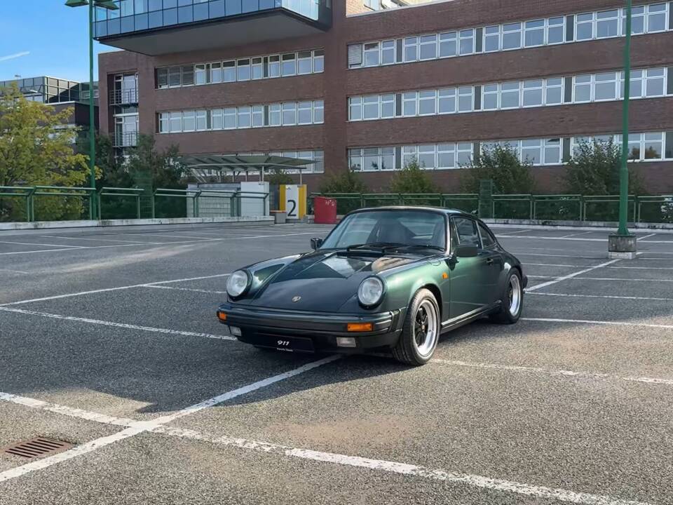 Bild 3/15 von Porsche 911 Carrera 3.2 (1985)