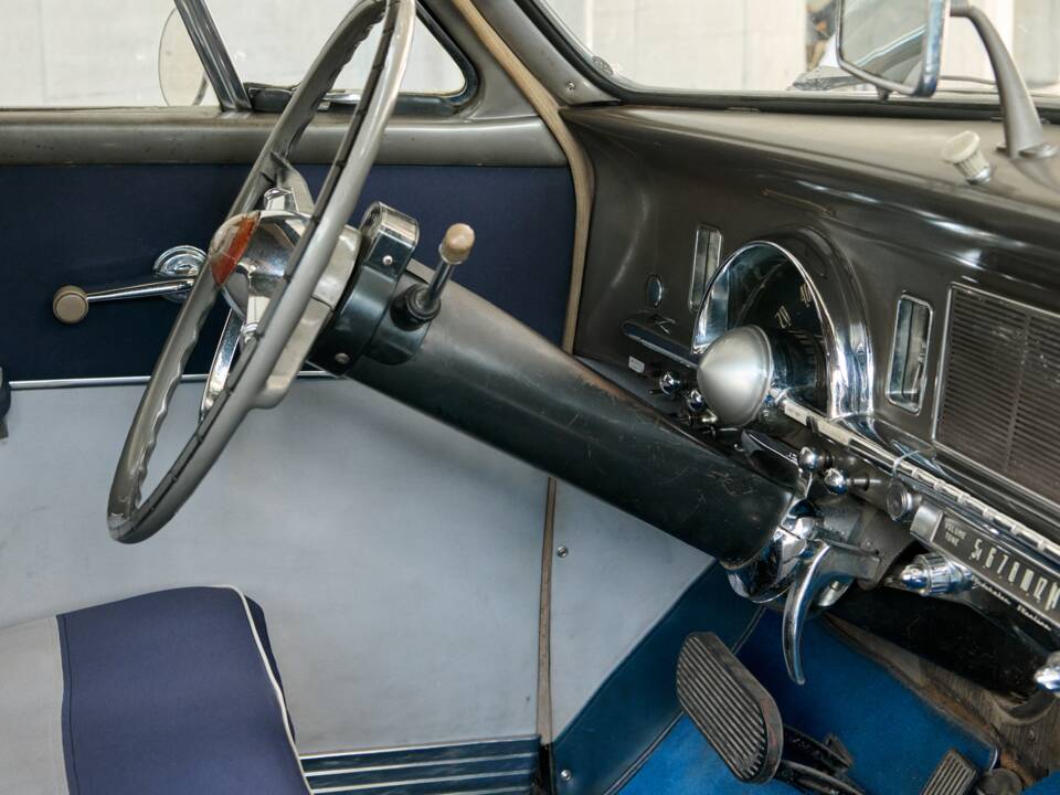 Bild 44/50 von Studebaker Champion Starlight (1950)