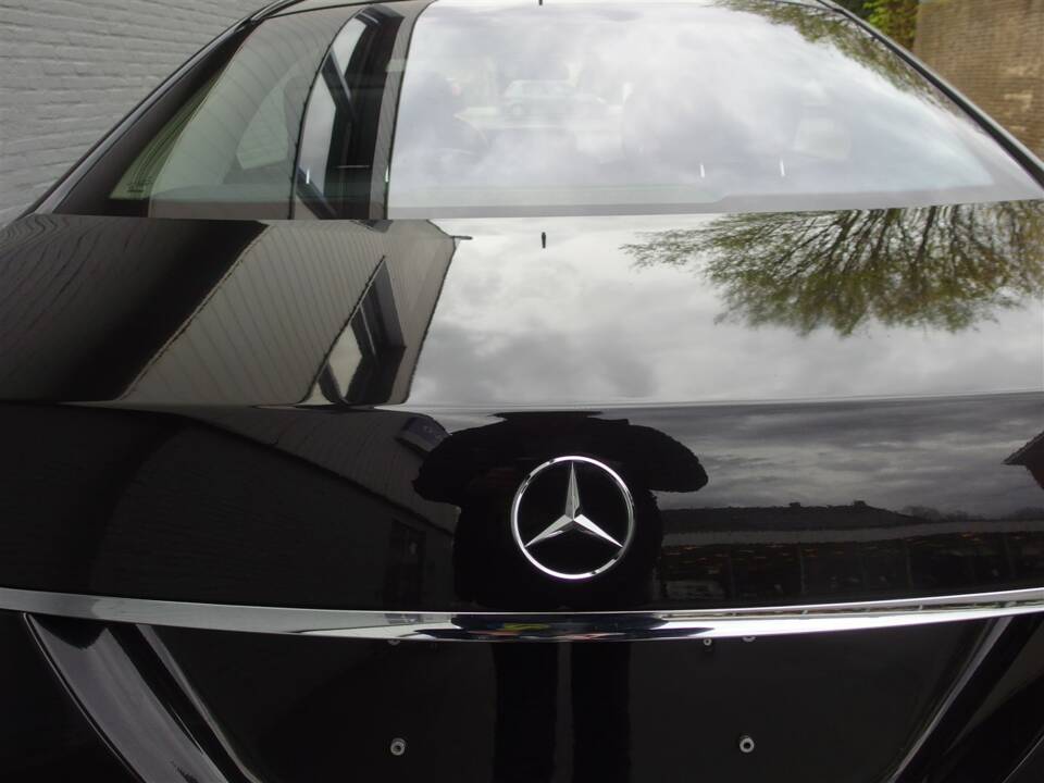 Imagen 20/100 de Mercedes-Benz S 500 L (2006)