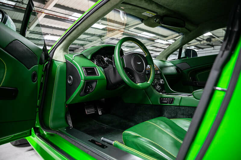 Immagine 23/43 di Aston Martin V8 Vantage (2010)