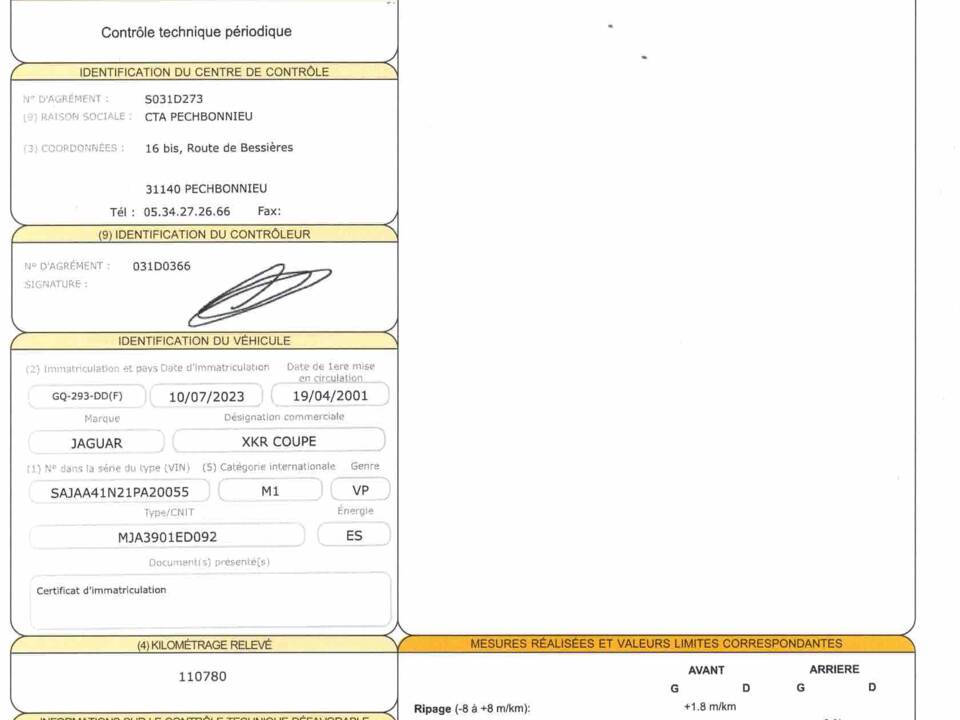 Bild 27/27 von Jaguar XKR (2001)