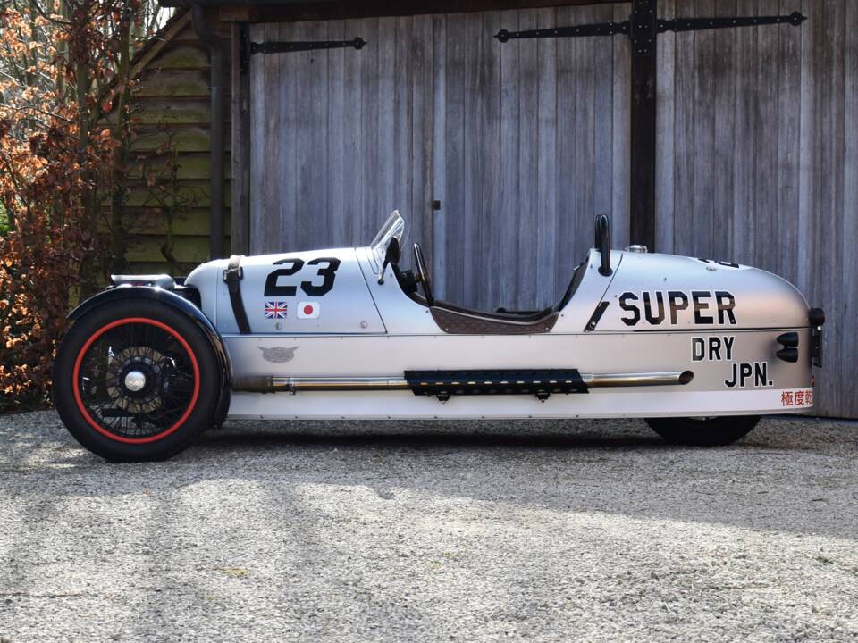 Image 2/31 of Morgan 3-Wheeler (2014)