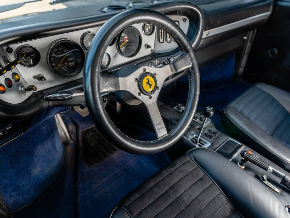 Image 28/50 of Ferrari Dino 308 GT4 (1977)