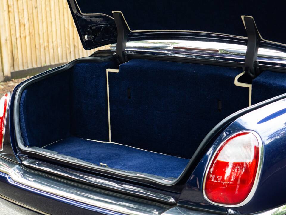 Bild 29/50 von Rolls-Royce Corniche V (2001)