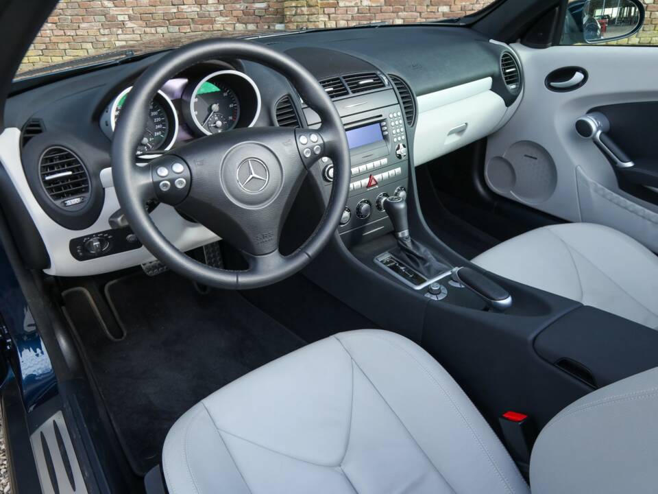 Bild 3/50 von Mercedes-Benz SLK 280 (2005)