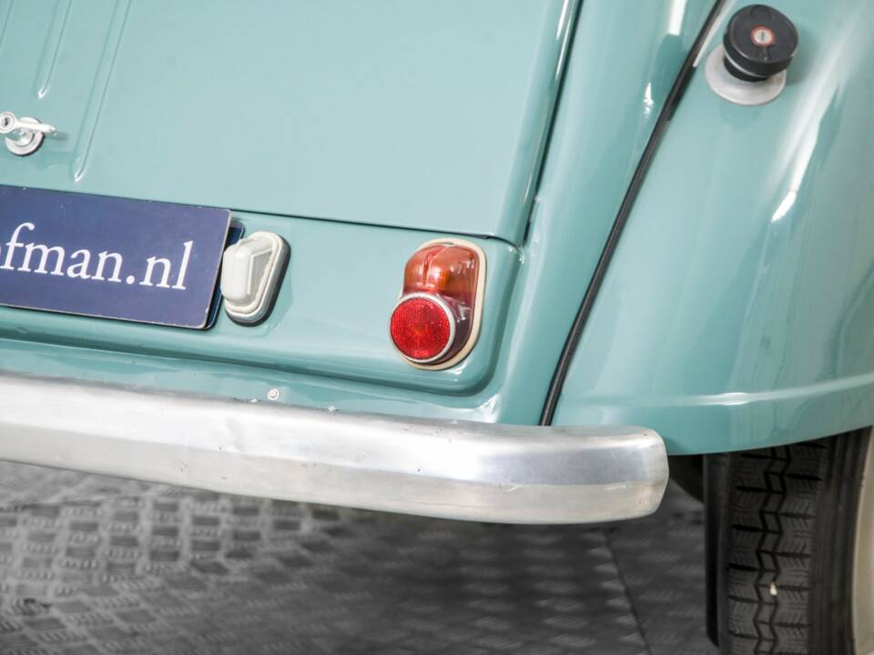 Bild 30/48 von Citroën 2 CV  AZL (1961)