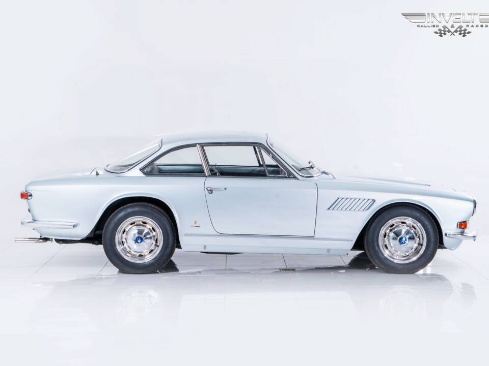Imagen 2/21 de Maserati 3500 GTI Sebring (1966)