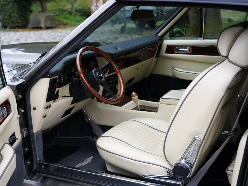 Bild 2/16 von Aston Martin V8 Vantage Volante (1980)