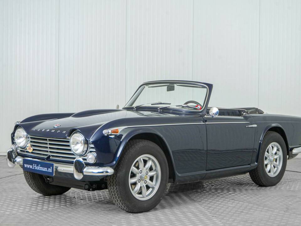 Bild 1/6 von Triumph TR 4A (1967)