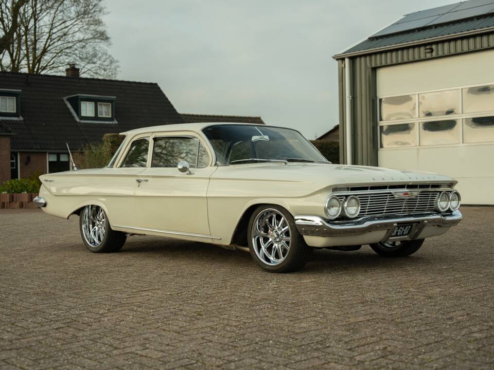 Bild 3/100 von Chevrolet Biscayne (1961)