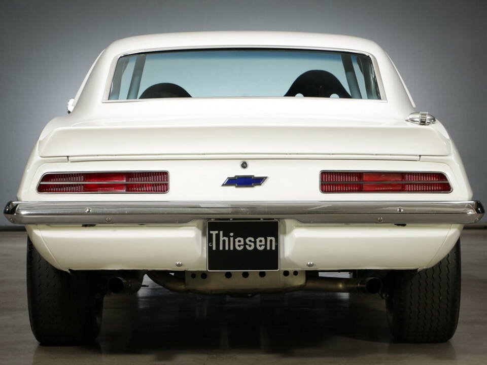 Image 16/36 of Chevrolet Camaro SS Sport (1969)