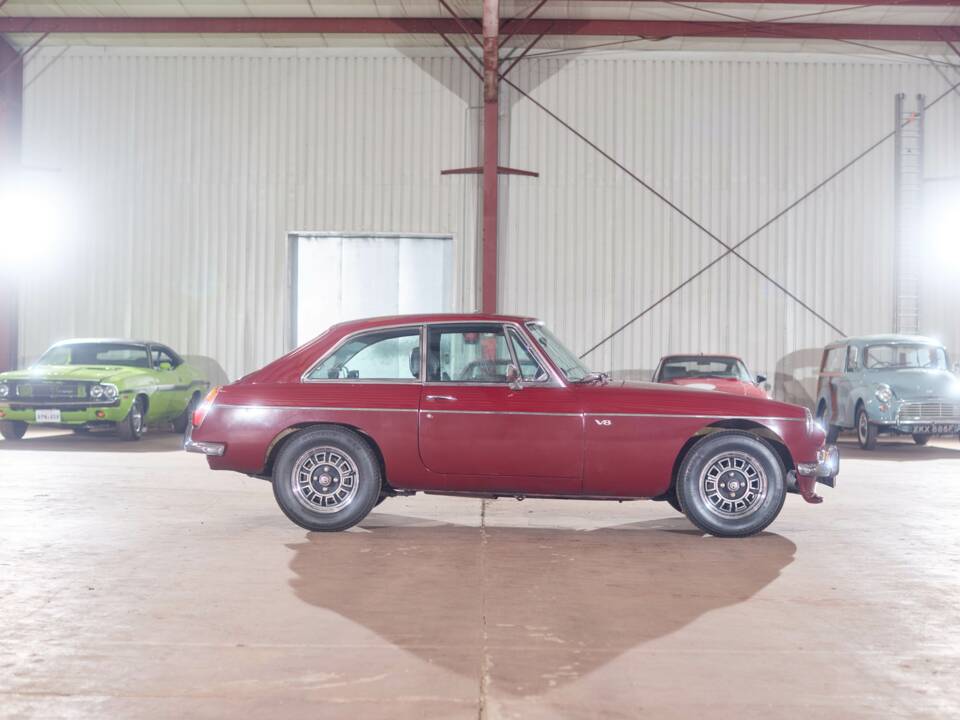 Immagine 6/29 di MG MGB GT V8 (1974)