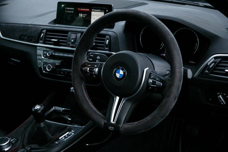 Image 33/45 of BMW M2 CS Coupé (2020)