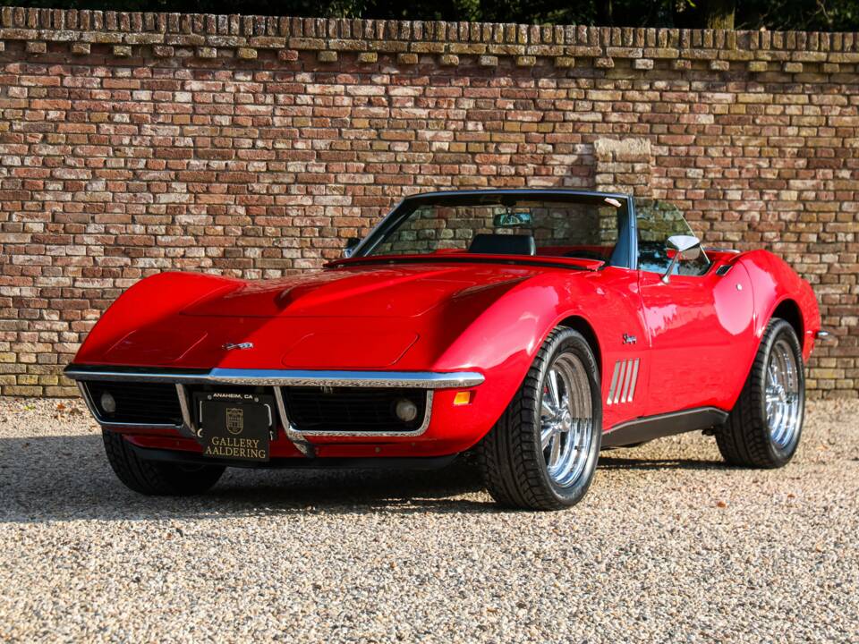 Image 22/50 of Chevrolet Corvette Stingray (1969)