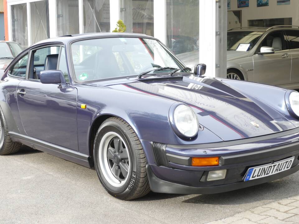 Afbeelding 1/19 van Porsche 911 Carrera 3.2 (1986)