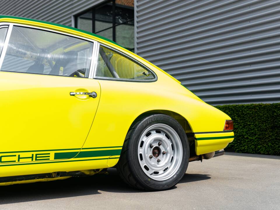 Image 7/34 of Porsche 911 2.0 L (1967)