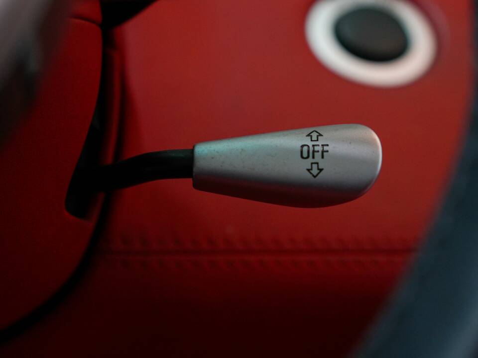 Bild 35/40 von BMW Z8 (2000)