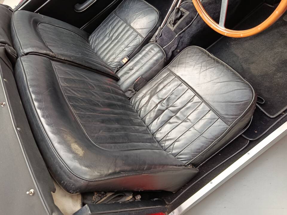 Image 14/15 of Jaguar XK 150 3.4 S OTS (1959)