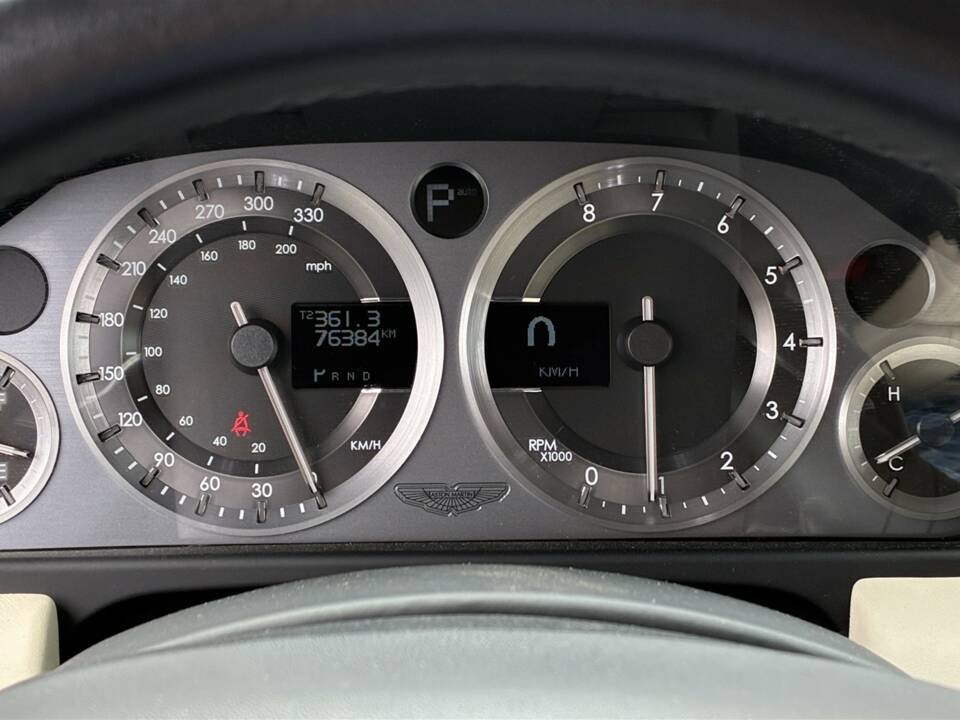 Imagen 17/60 de Aston Martin DB 9 (2011)