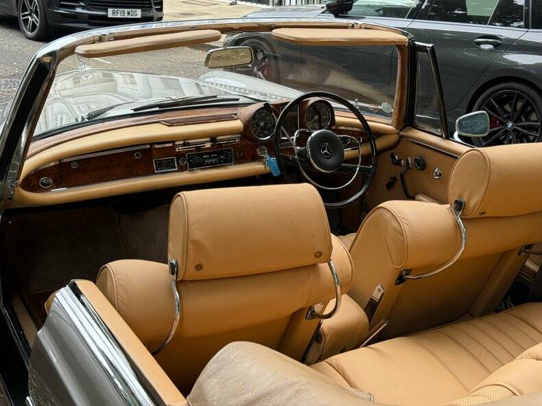 Bild 45/50 von Mercedes-Benz 220 SE b (1966)