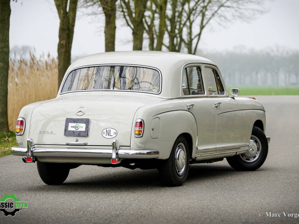 Bild 38/44 von Mercedes-Benz 220 S (1958)
