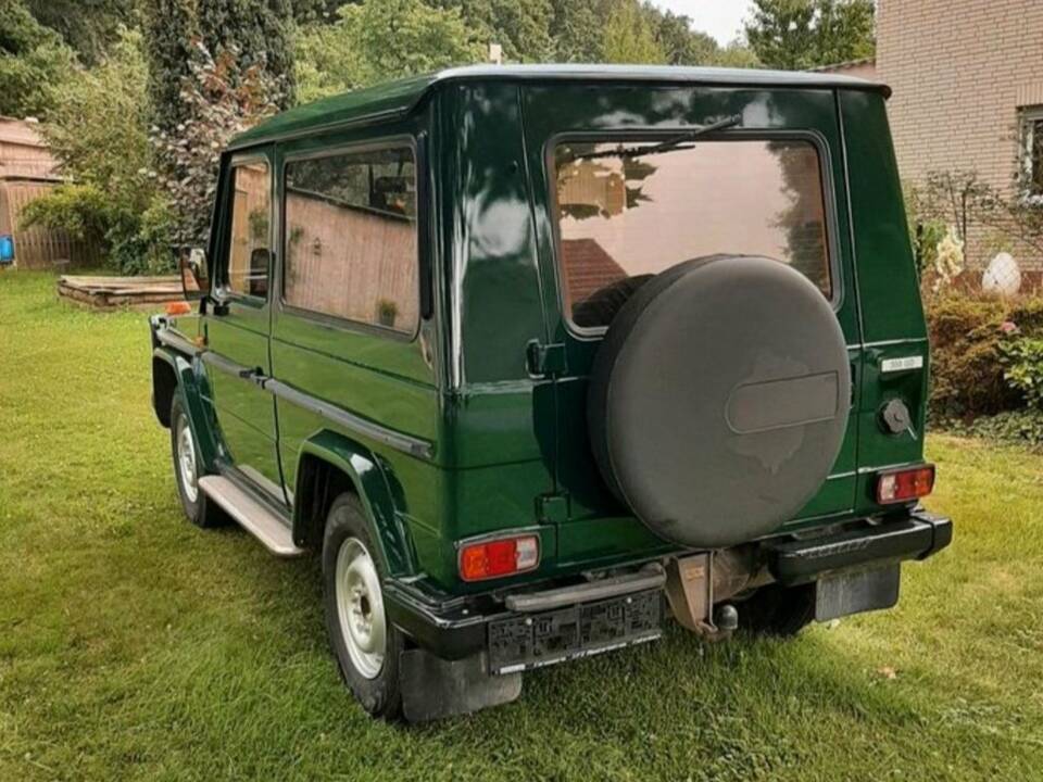 Immagine 5/8 di Mercedes-Benz 300 GD (SWB) (1982)