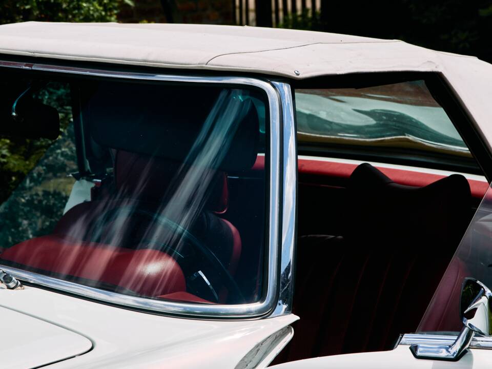 Bild 96/106 von Mercedes-Benz 280 SL (1969)