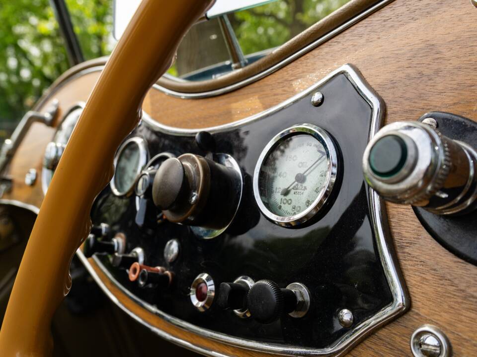 Bild 39/46 von MG TC (1946)